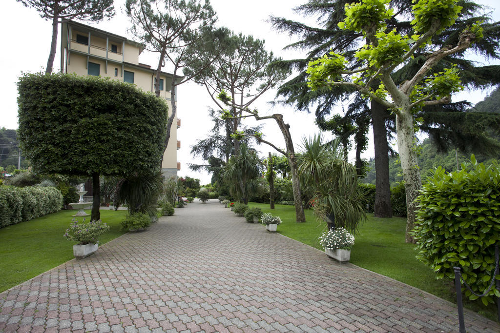 Grappolo D'Oro Hotel ปิเอตราซานตา ภายนอก รูปภาพ